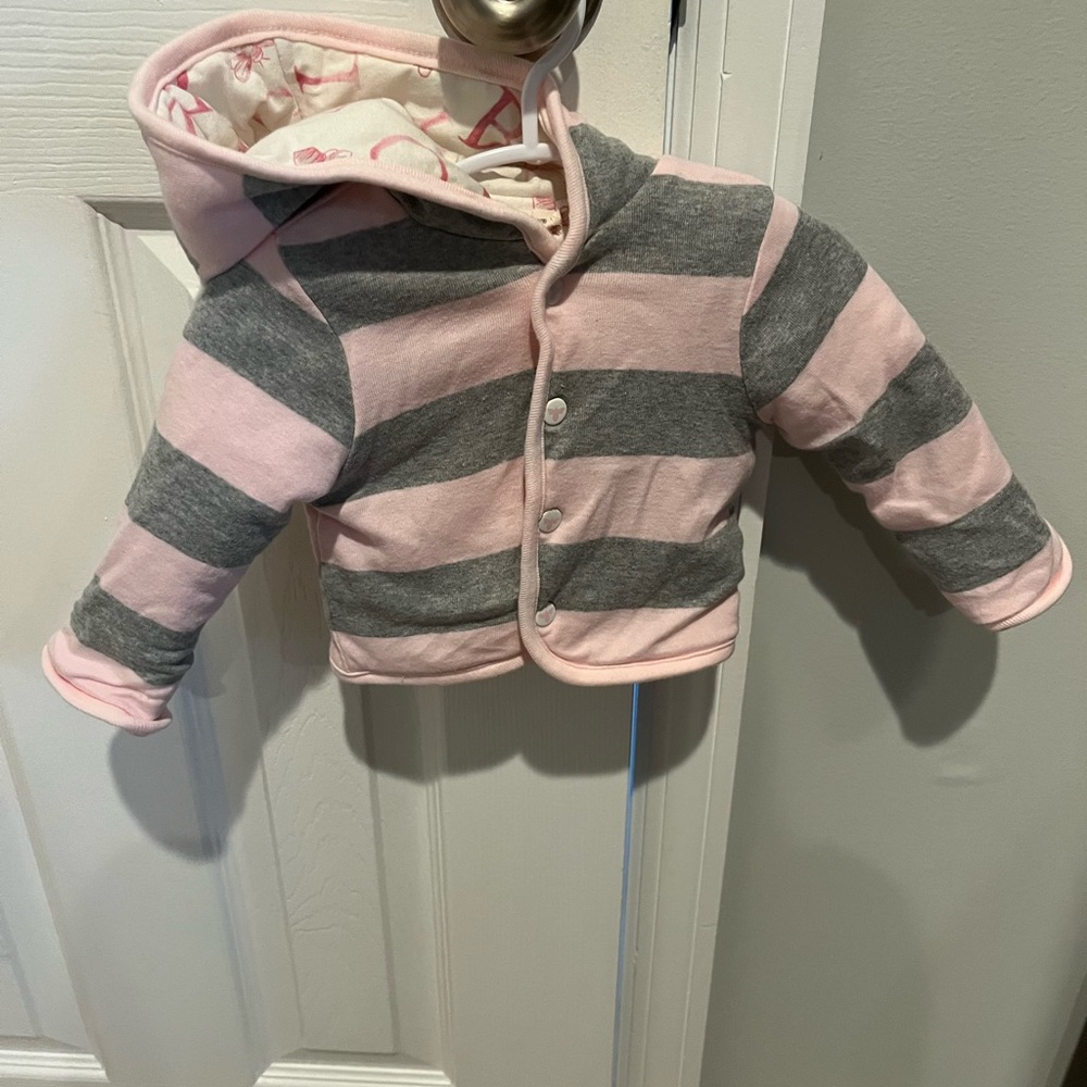 Burt’s Bees 0-3 month hooded sweatshirt
